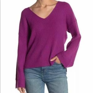 Free Press Women's Super-soft V-Neck Ribbed Sweater Top Purple Small Bell Sleeve